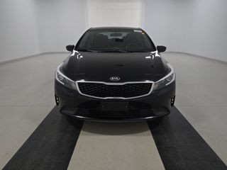 2017 Kia Forte Image 2