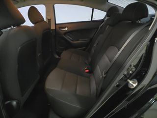 2017 Kia Forte Image 11