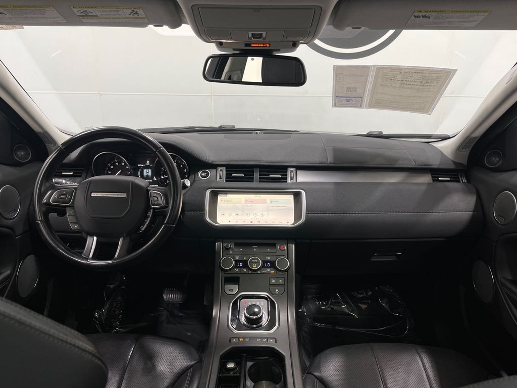 2018 Land Rover Range Rover Evoque Image 19