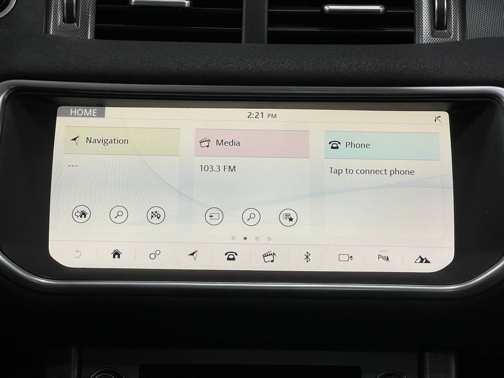 2018 Land Rover Range Rover Evoque Image 24