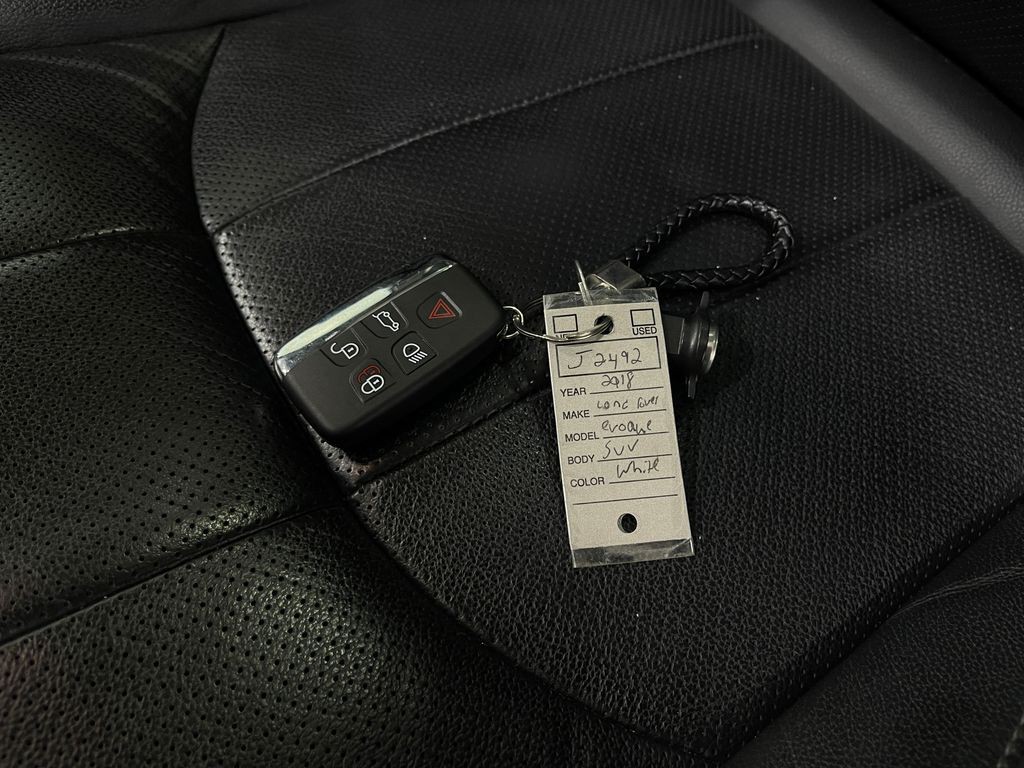 2018 Land Rover Range Rover Evoque Image 35