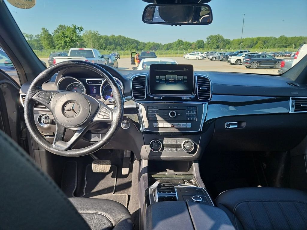 2018 Mercedes-Benz GLS-Class Image 8