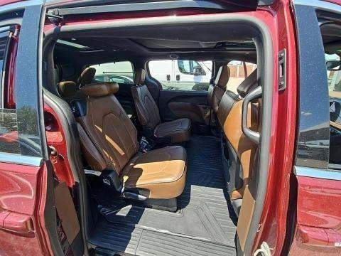 2020 Chrysler Pacifica Image 9