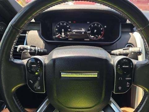 2020 Land Rover Discovery Image 6