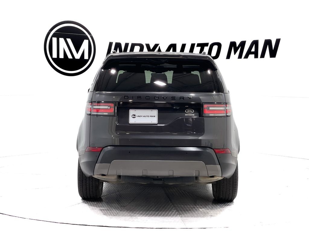 2020 Land Rover Discovery Image 5