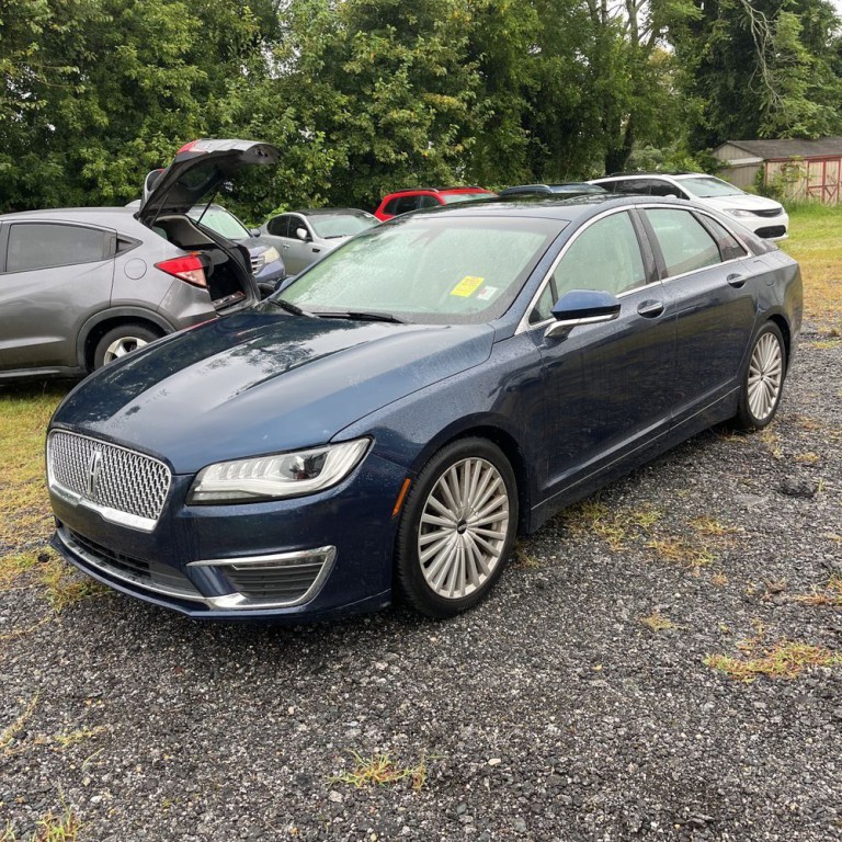 2017 Lincoln MKZ Image 3
