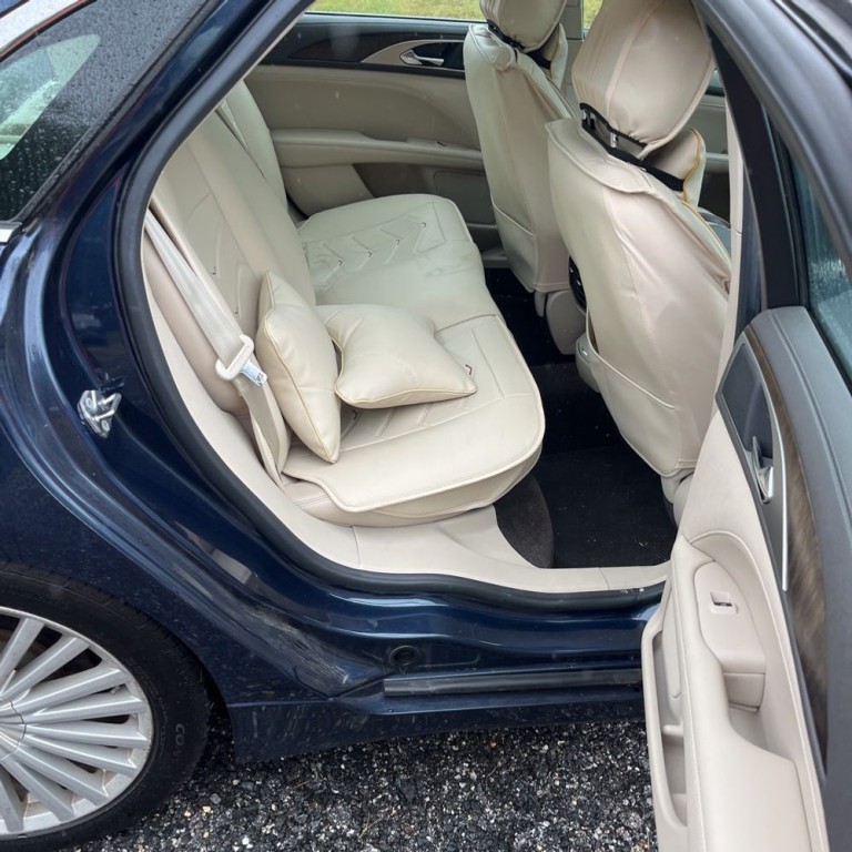 2017 Lincoln MKZ Image 19