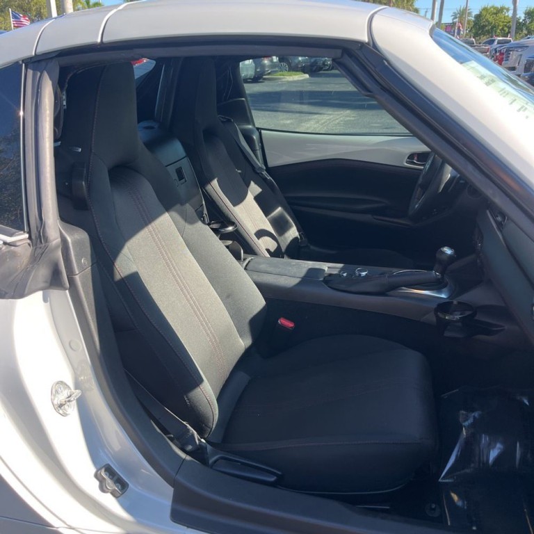 2017 Mazda MX-5 Miata Image 9