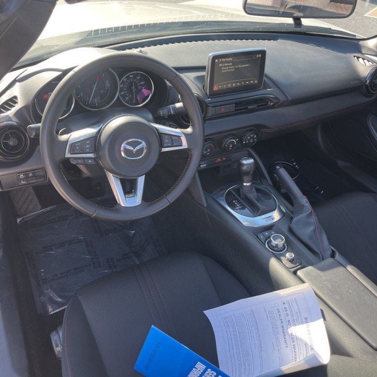 2017 Mazda MX-5 Miata Image 10