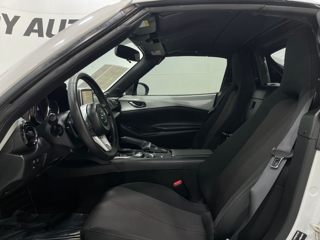 2017 Mazda MX-5 Miata Image 10