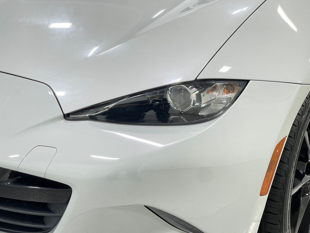 2017 Mazda MX-5 Miata Image 28