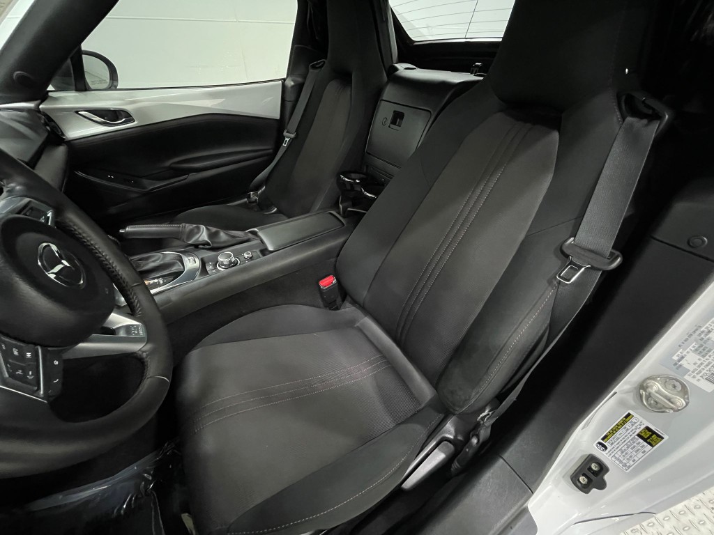 2017 Mazda MX-5 Miata Image 11