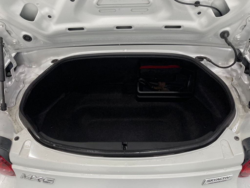 2017 Mazda MX-5 Miata Image 23