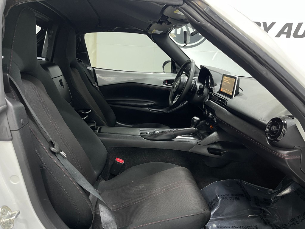 2017 Mazda MX-5 Miata Image 27