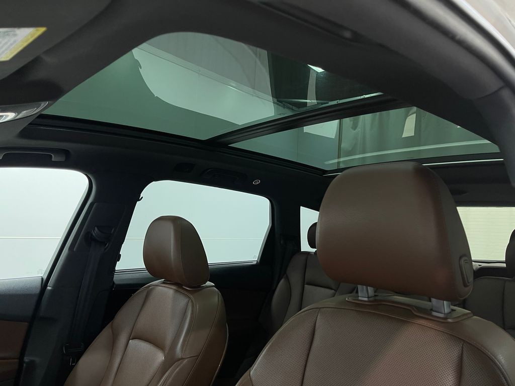 2018 Audi Q7 Image 11