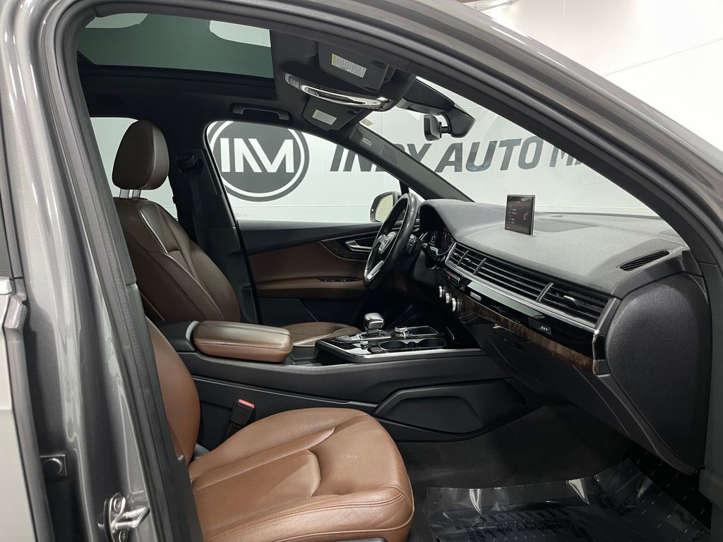 2018 Audi Q7 Image 34