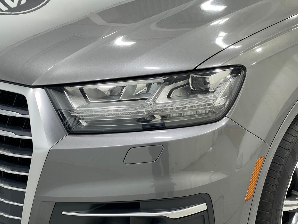 2018 Audi Q7 Image 35