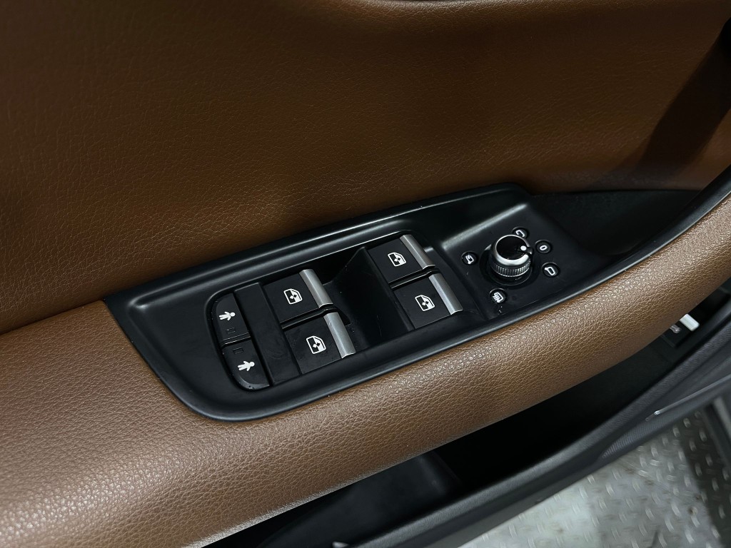 2018 Audi Q7 Image 17