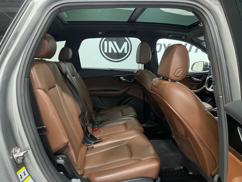 2018 Audi Q7 Image 33