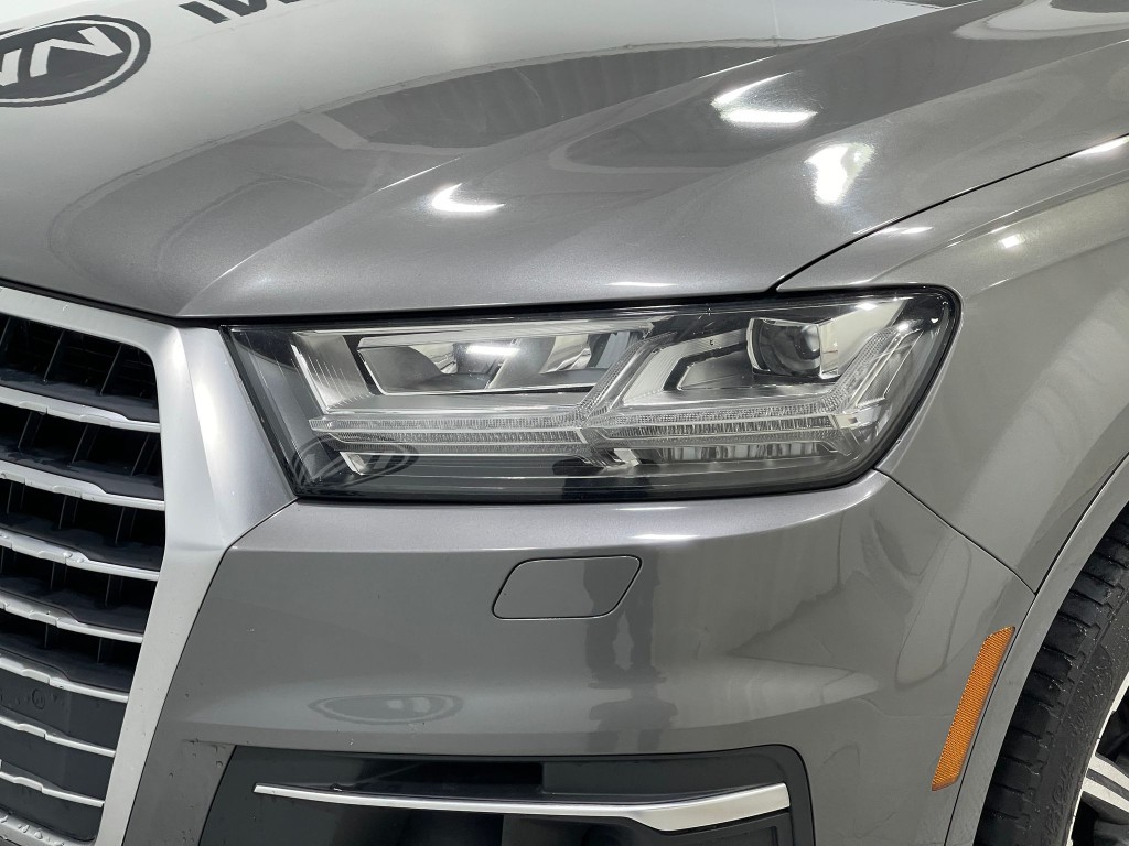 2018 Audi Q7 Image 35