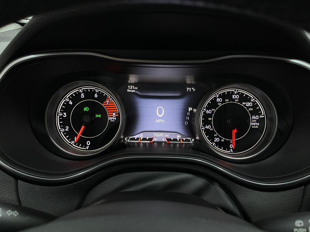 2019 Jeep Cherokee Image 22