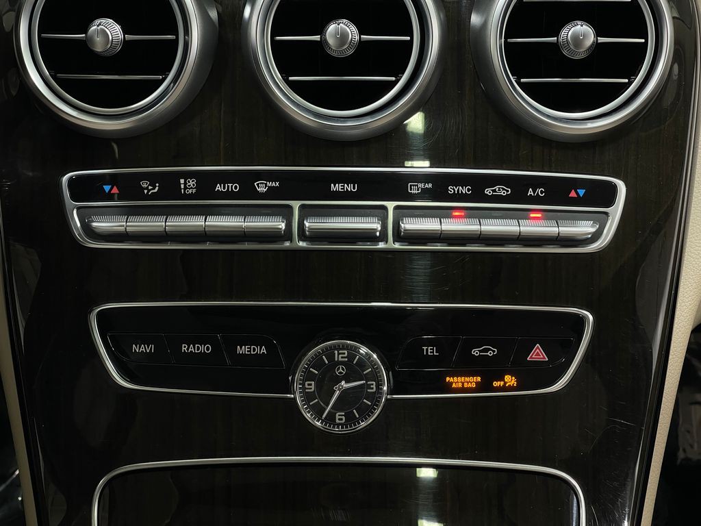 2019 Mercedes-Benz C-Class Image 22