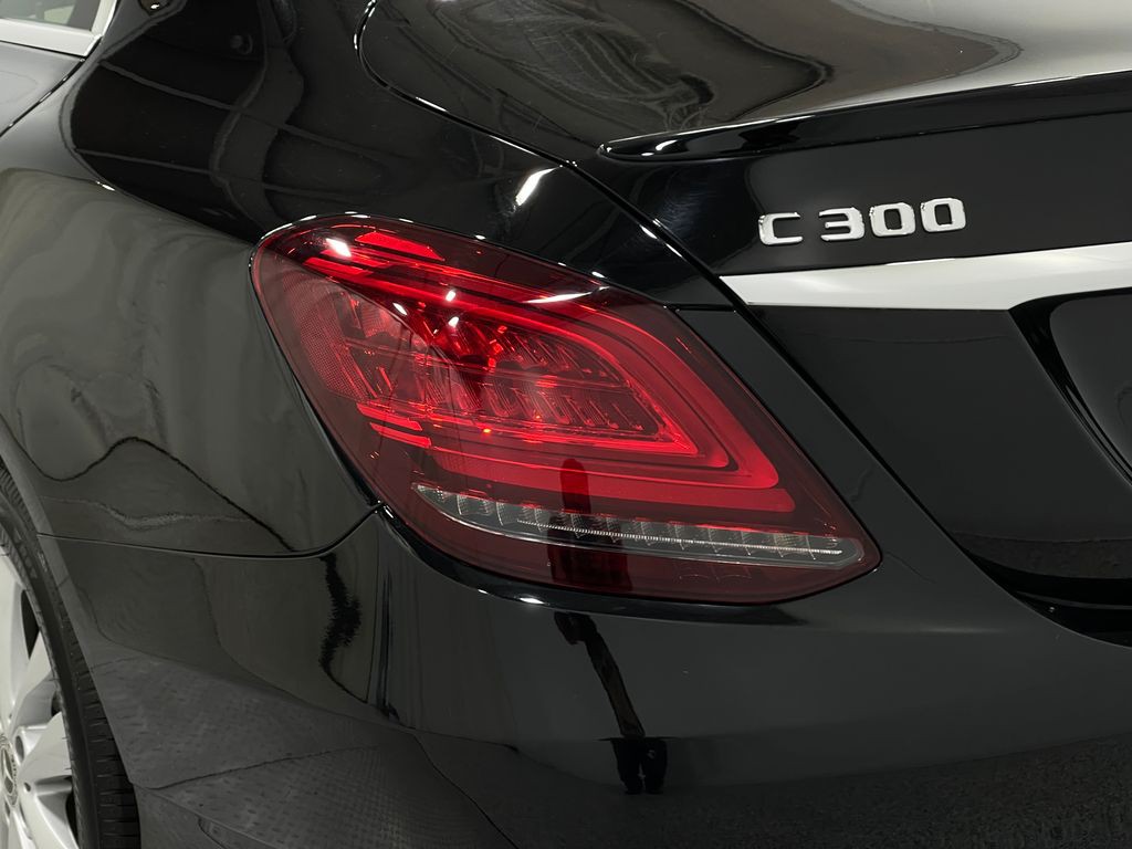 2019 Mercedes-Benz C-Class Image 32