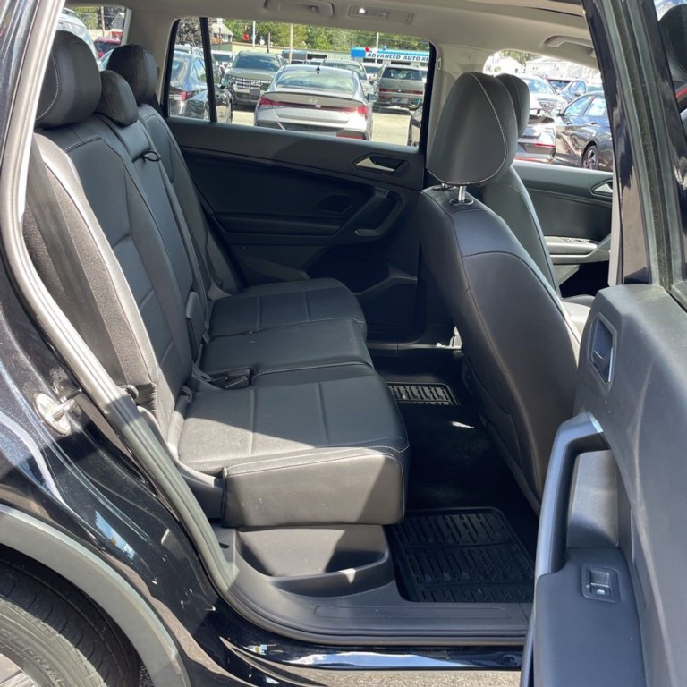 2021 Volkswagen Tiguan Image 17
