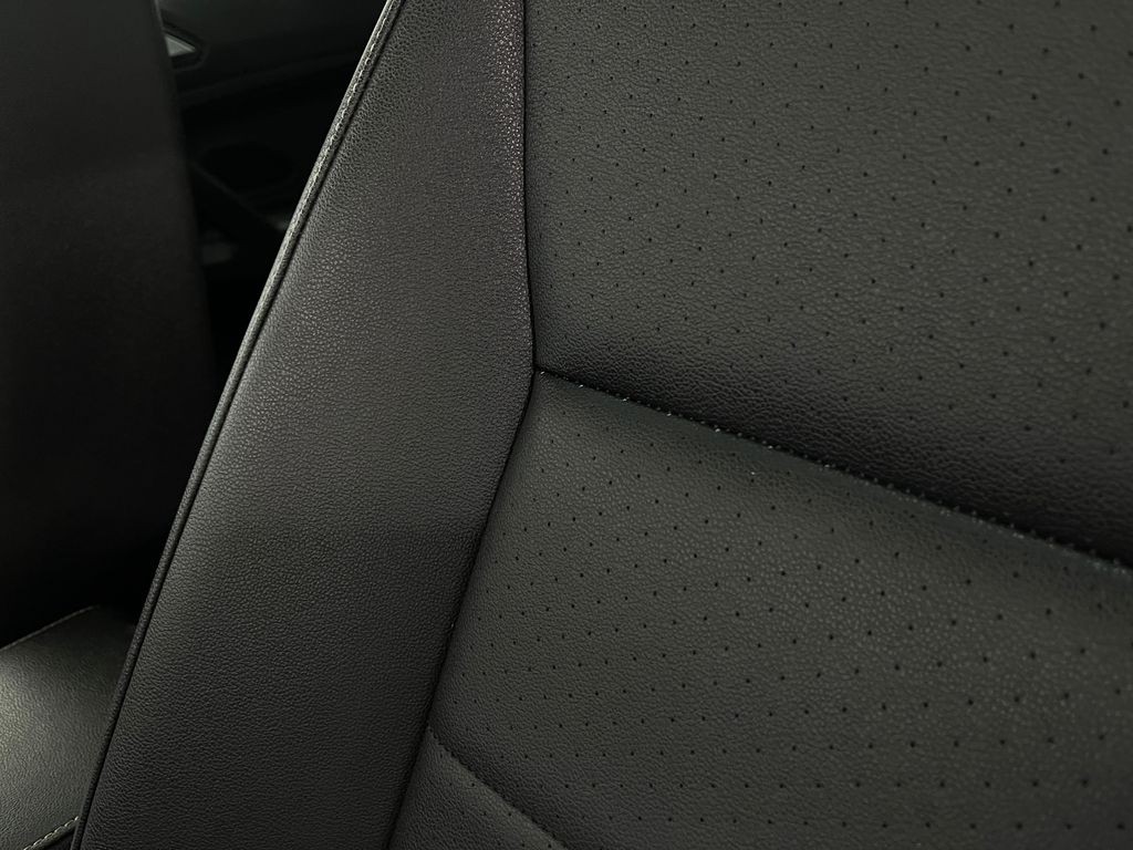 2021 Volkswagen Tiguan Image 19