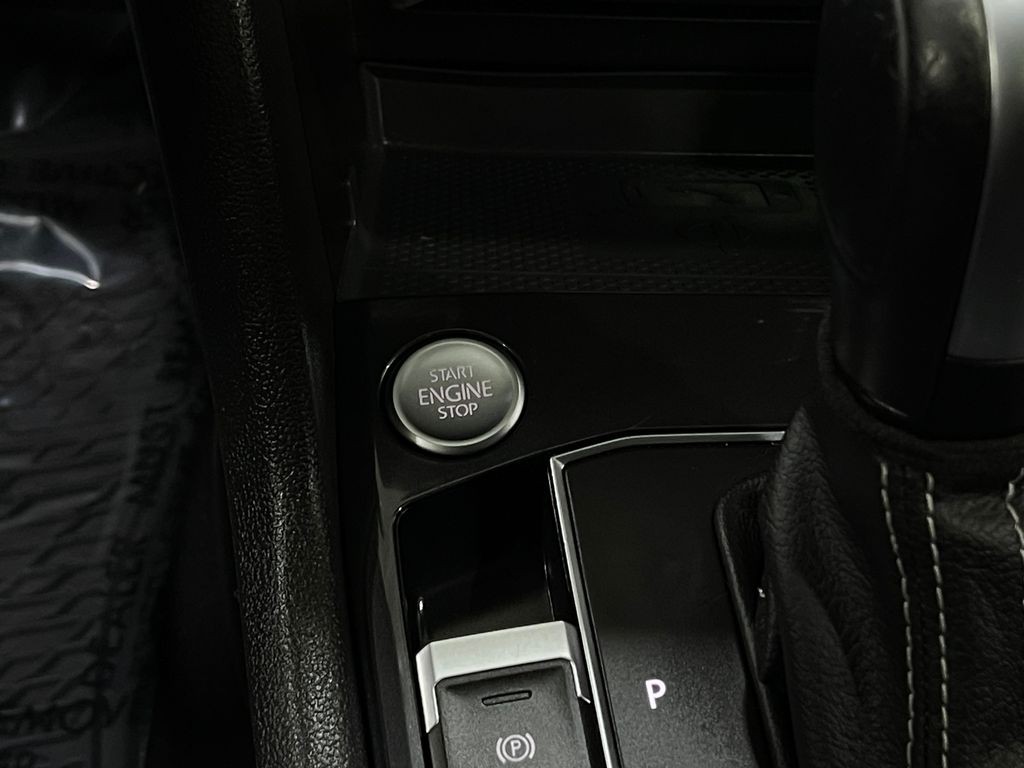 2021 Volkswagen Tiguan Image 22