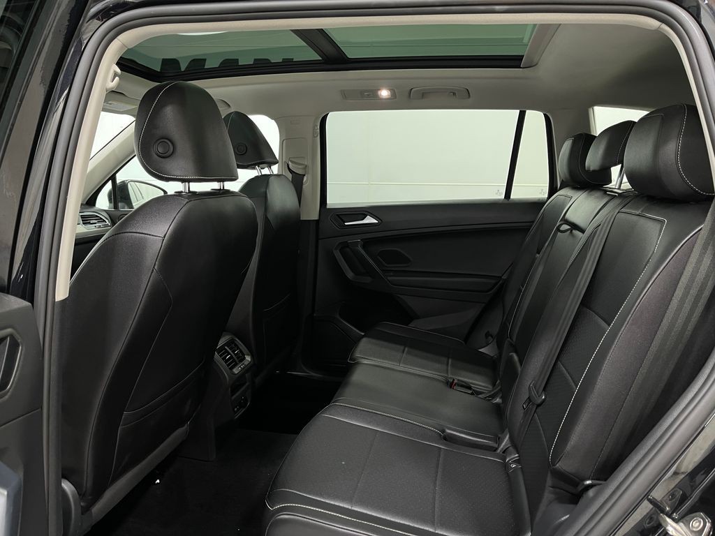 2021 Volkswagen Tiguan Image 31