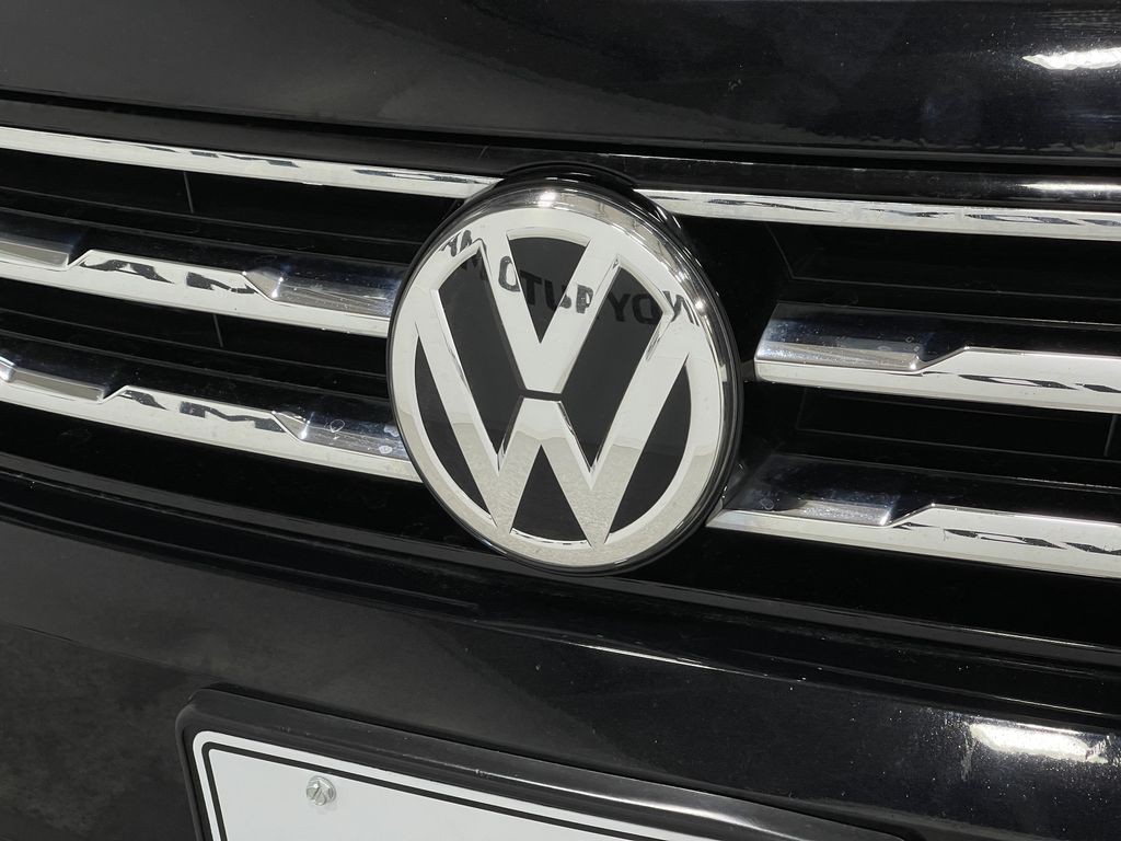 2021 Volkswagen Tiguan Image 39