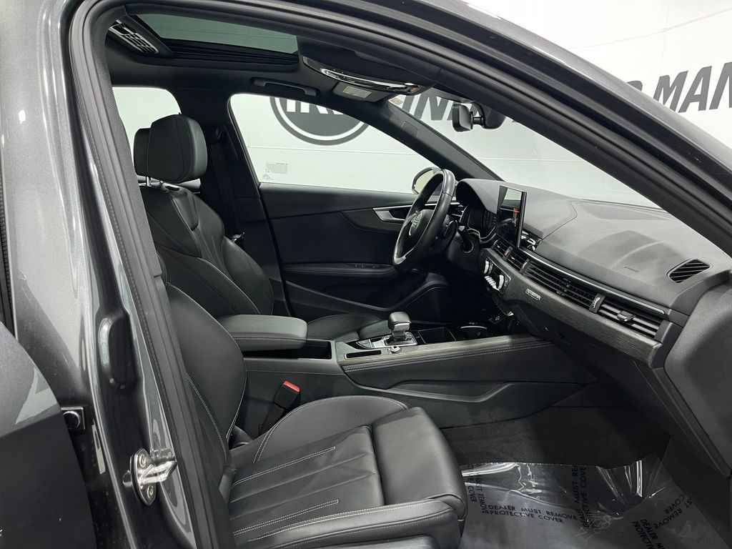 2022 Audi A4 Image 32