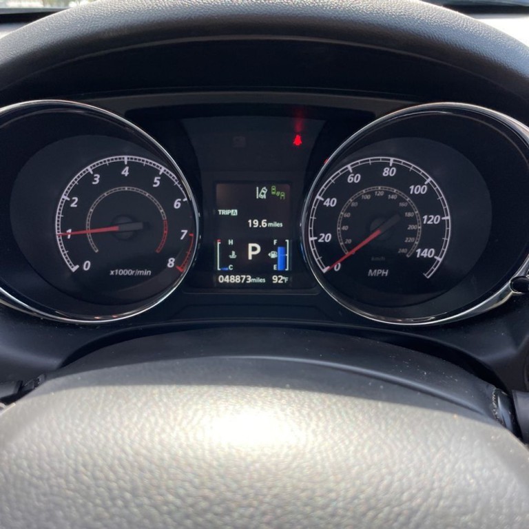 2022 Mitsubishi Outlander Image 12