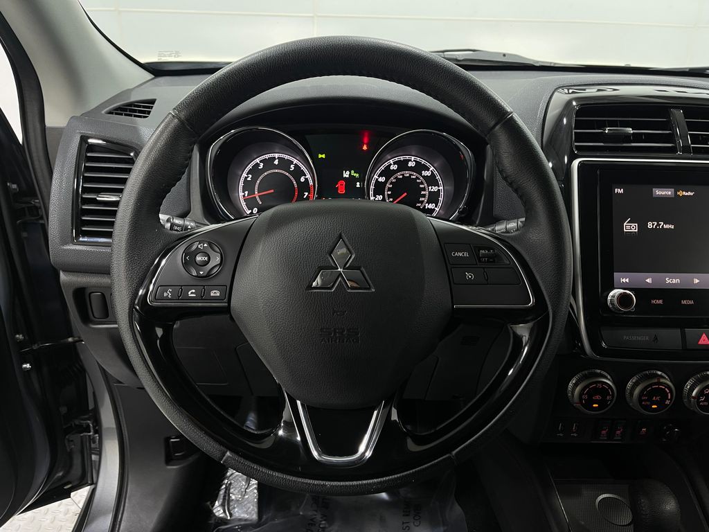 2022 Mitsubishi Outlander Image 20
