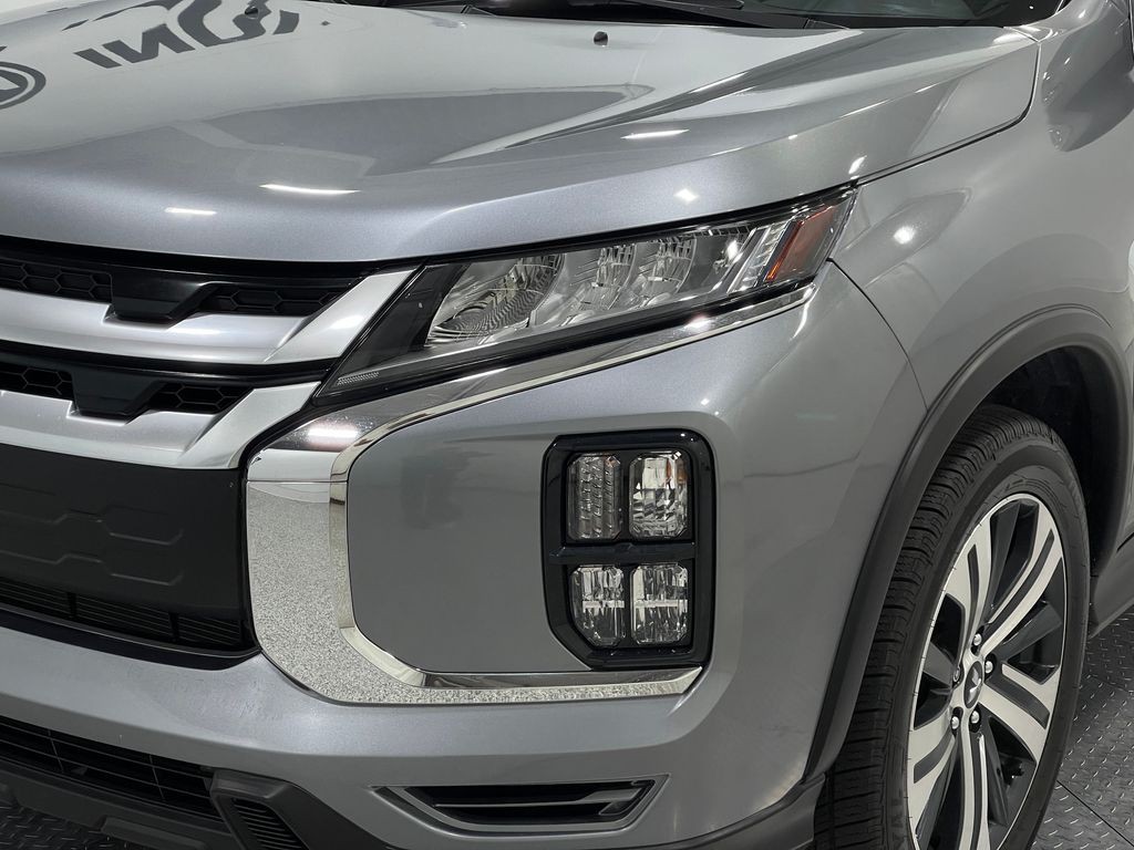 2022 Mitsubishi Outlander Image 31