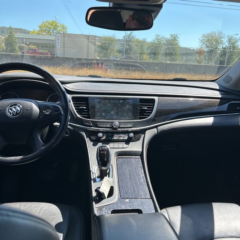 2017 Buick LaCrosse Image 11