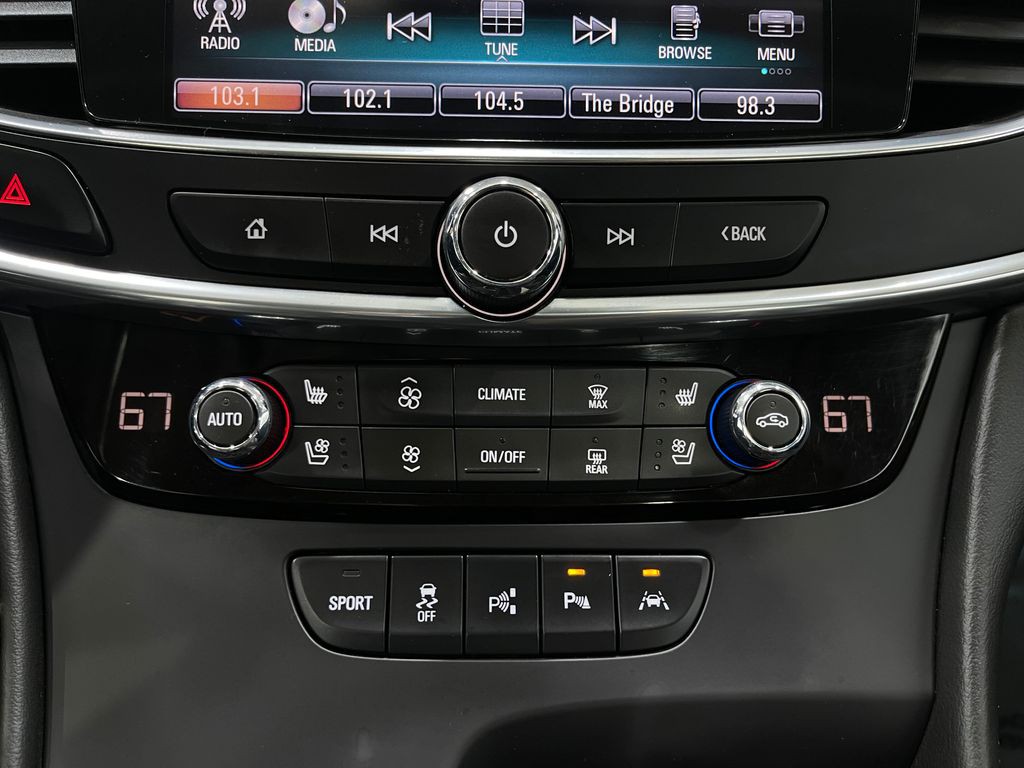 2017 Buick LaCrosse Image 25