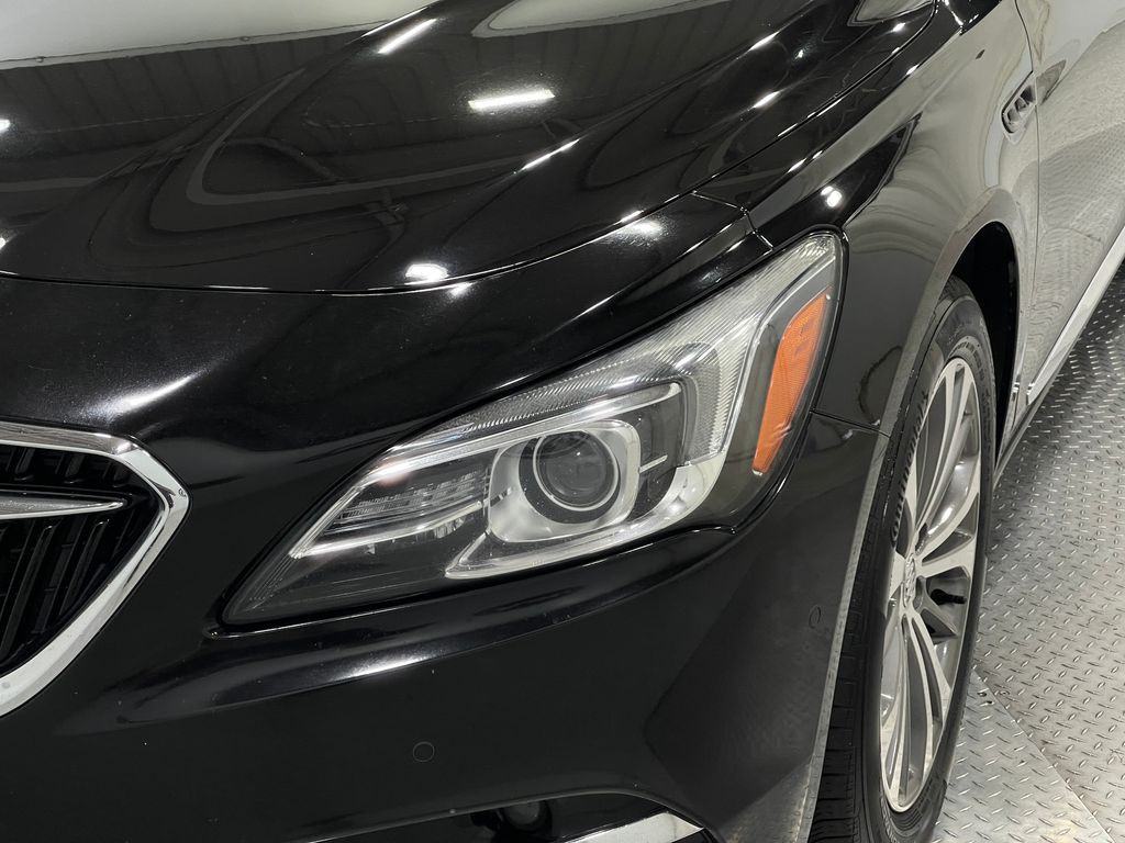 2017 Buick LaCrosse Image 33