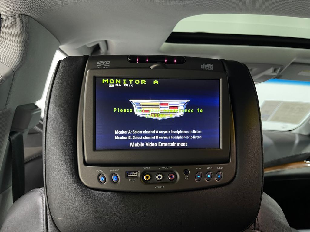2018 Cadillac Escalade Image 12