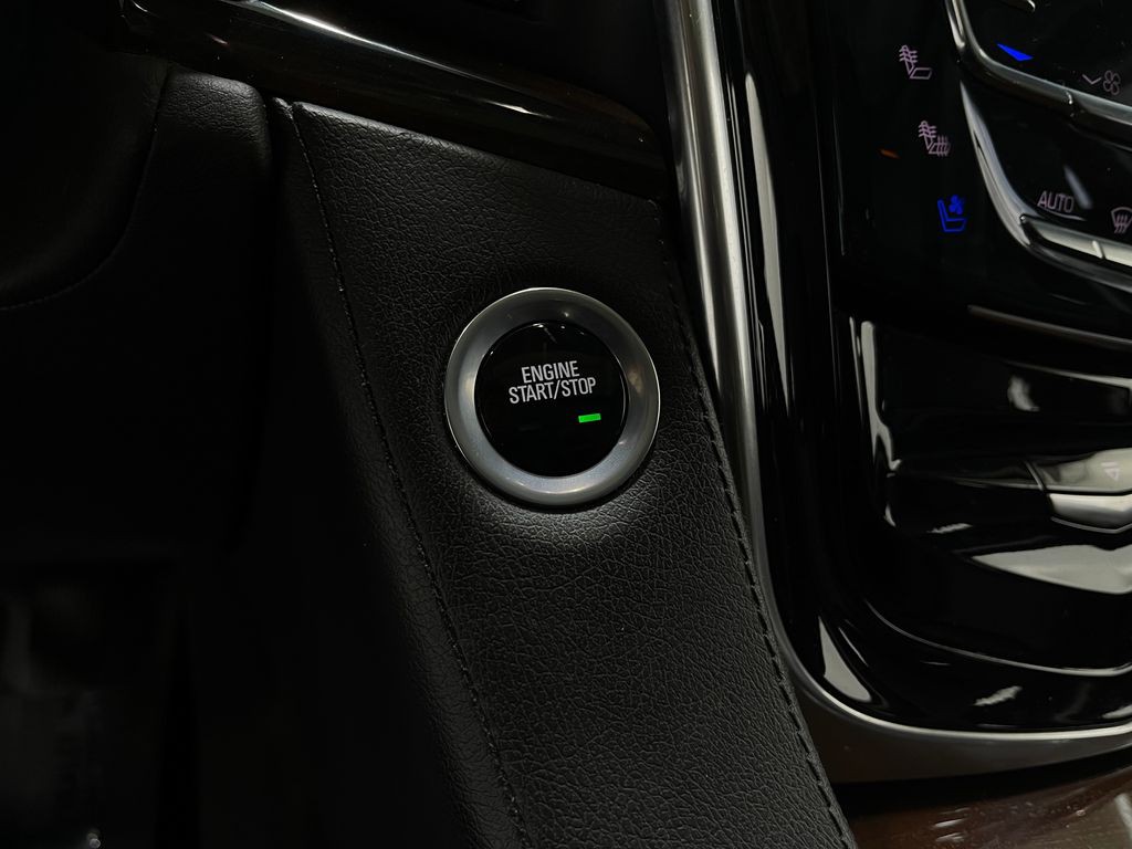 2018 Cadillac Escalade Image 23