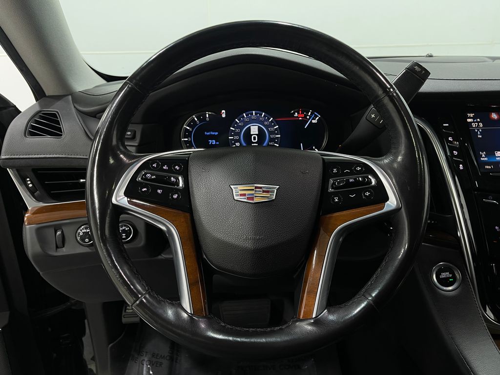 2018 Cadillac Escalade Image 24