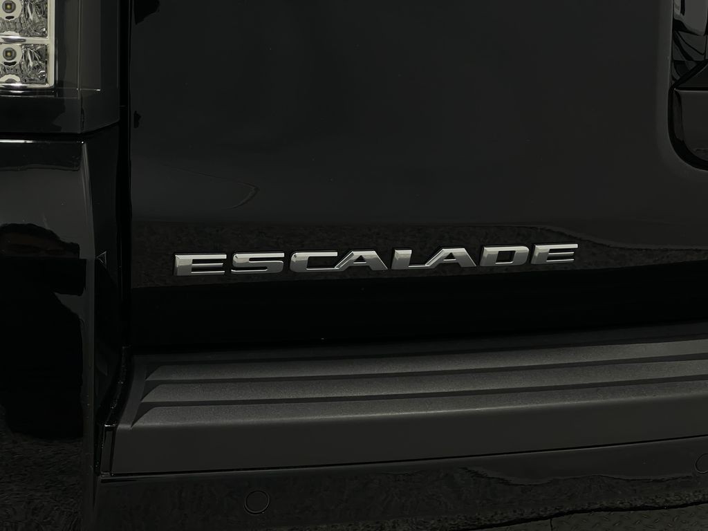 2018 Cadillac Escalade Image 43