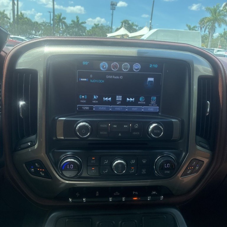 2018 Chevrolet Silverado 1500 Image 12