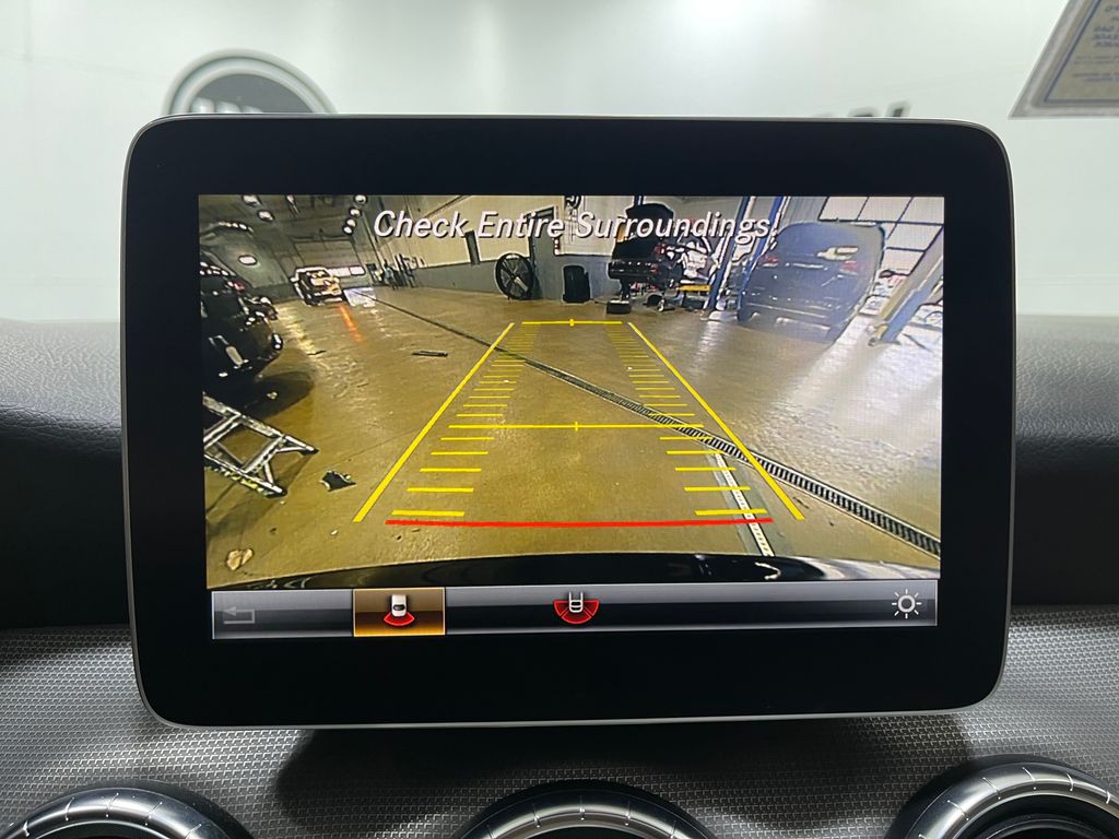 2019 Mercedes-Benz CLA-Class Image 10
