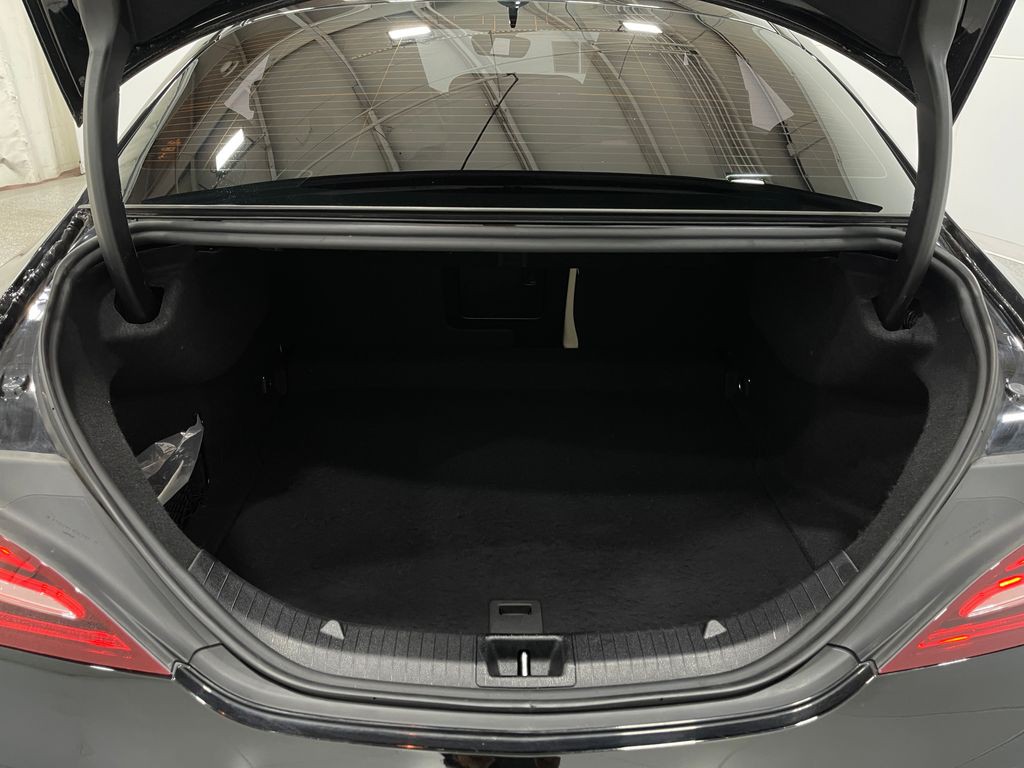 2019 Mercedes-Benz CLA-Class Image 24