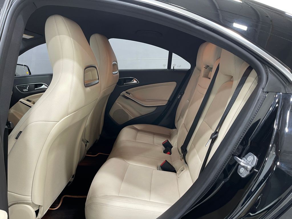 2019 Mercedes-Benz CLA-Class Image 28