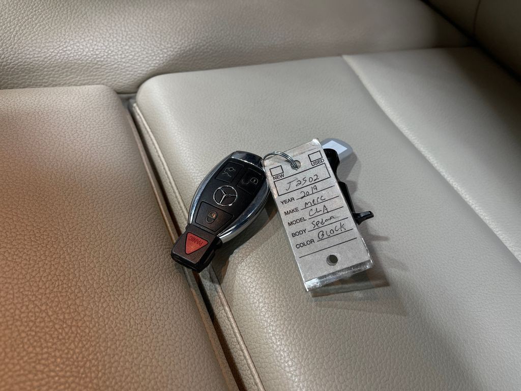 2019 Mercedes-Benz CLA-Class Image 35