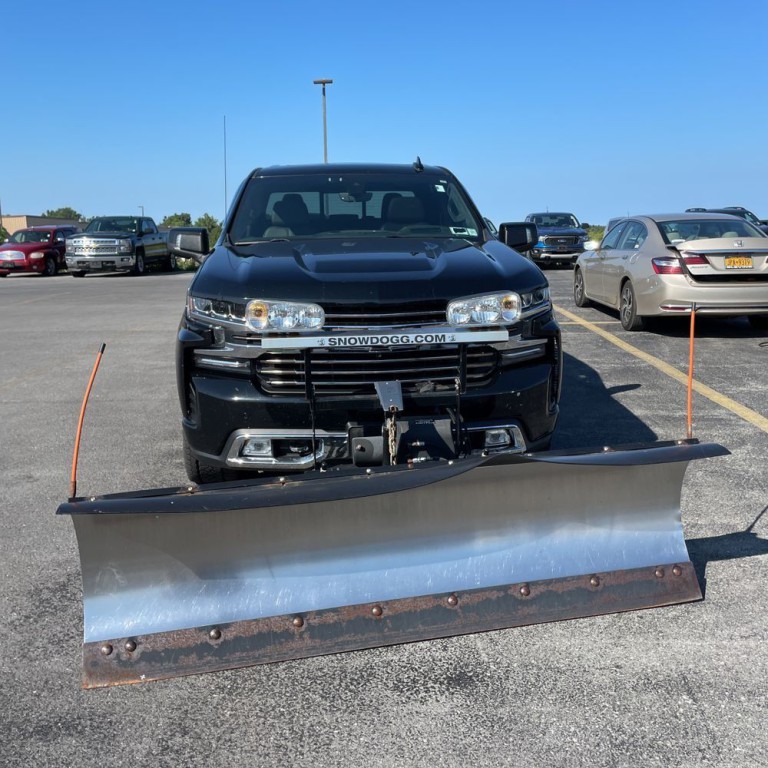 2020 Chevrolet Silverado 1500 Image 2