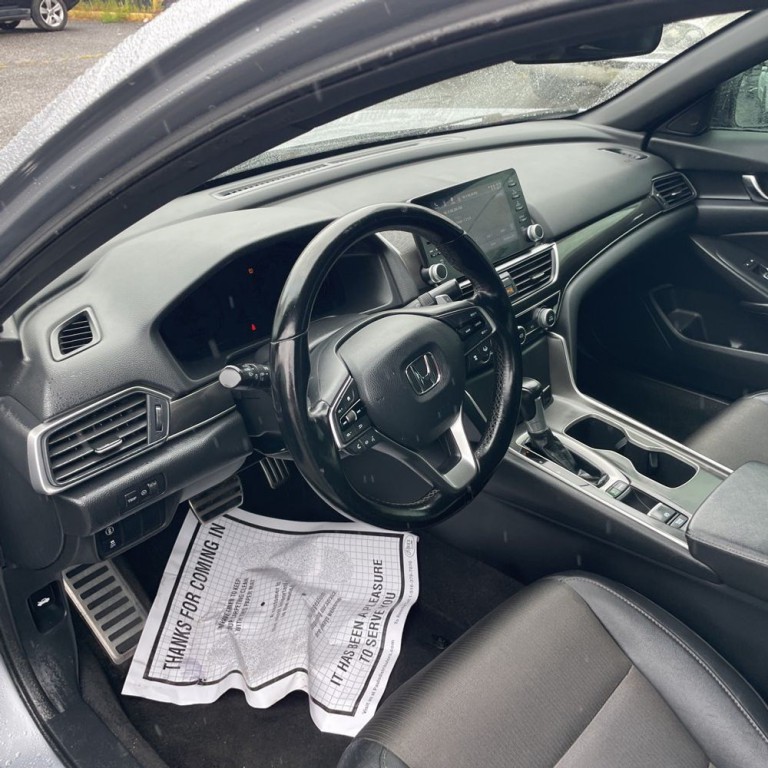 2020 Honda Accord Image 11